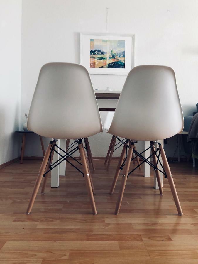 Parkplatz Und Balkon - Burberg'S Heimathafen In Wiesbaden Ngoại thất bức ảnh